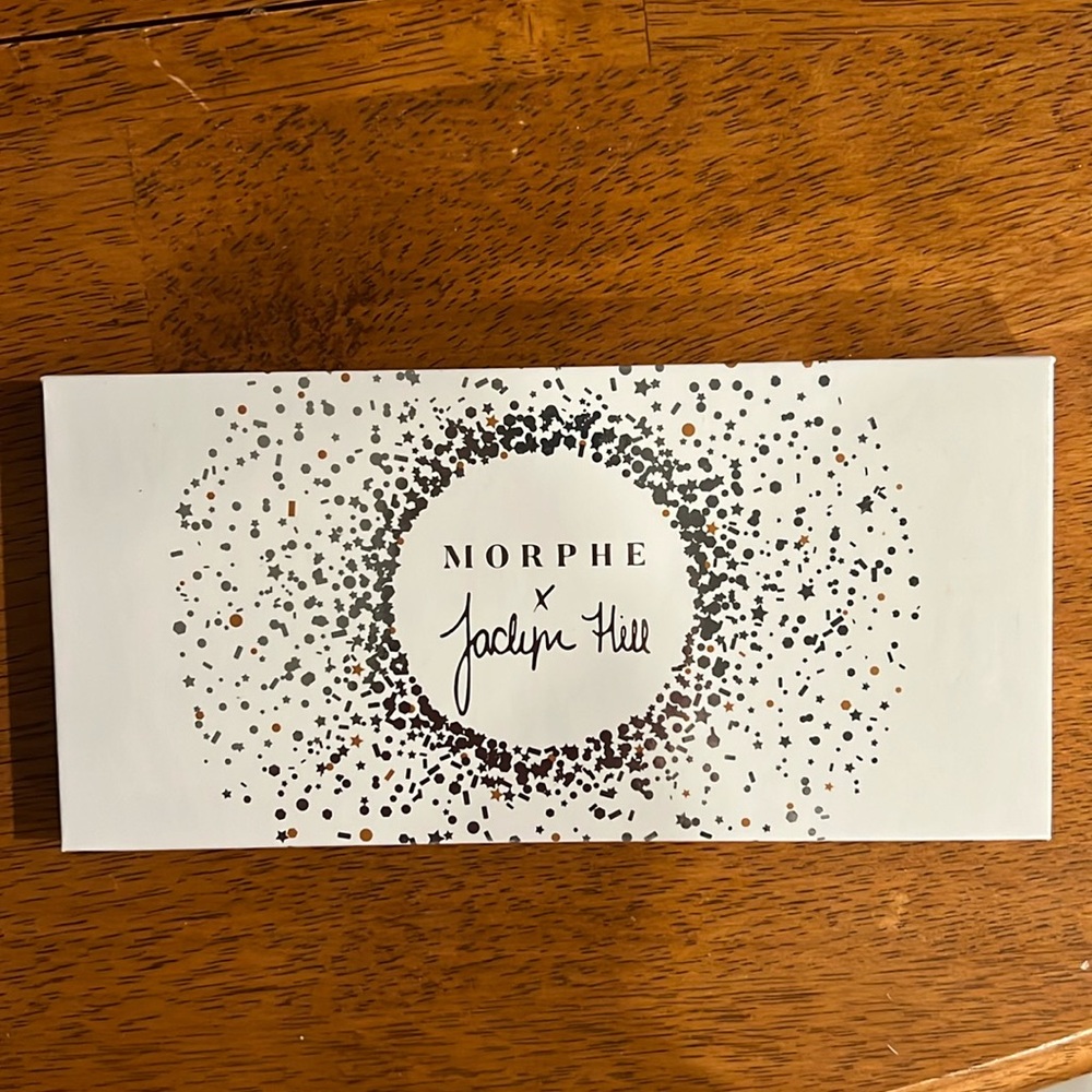 Morphe x Jaclyn Hill Eyeshadow Palette Ring The Alarm